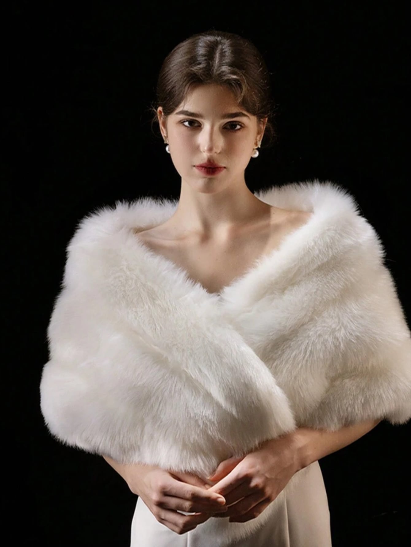 Châle Fourrure et Glamour