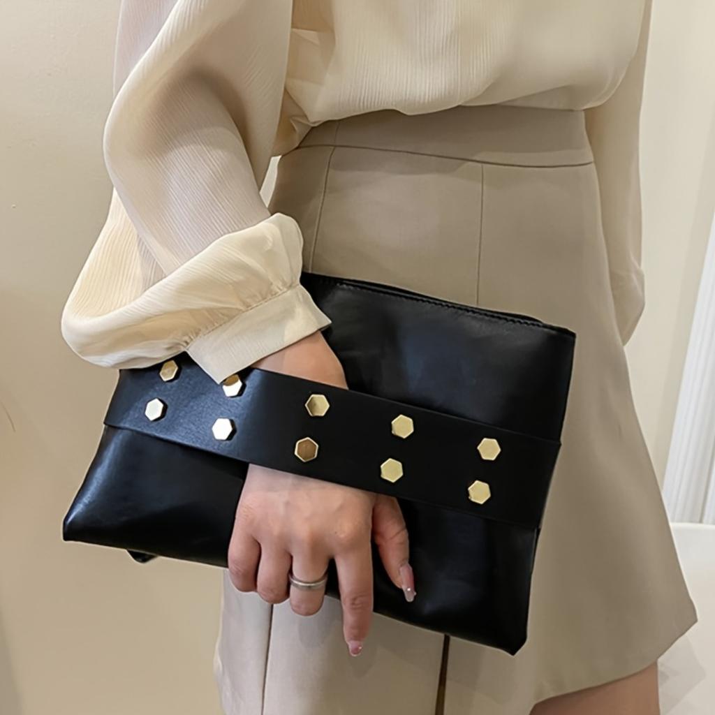 Pochette Mode à rivets - La boutique son altesse